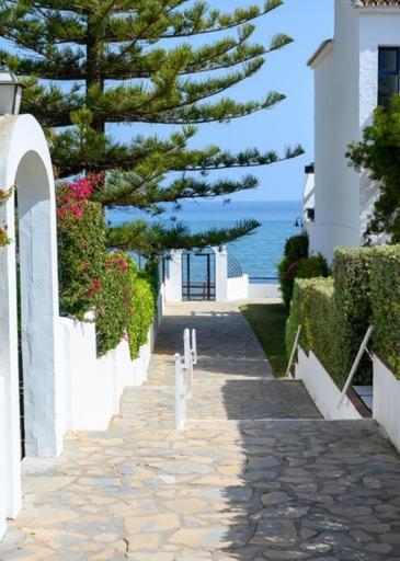 Sitio de Calahonda Beach Side Apartments Calahonda מראה חיצוני תמונה